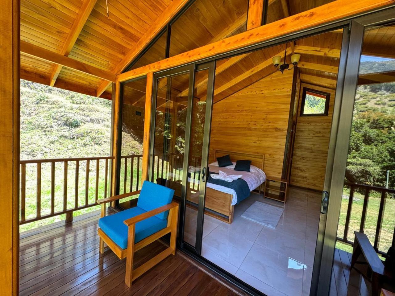 Entre Arboles Lodge Сан-Херардо-де-Дота Экстерьер фото